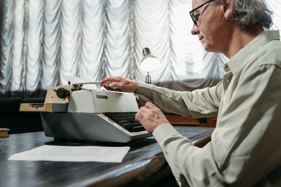 Reconversion professionnelle à 50 ans sans perdre son